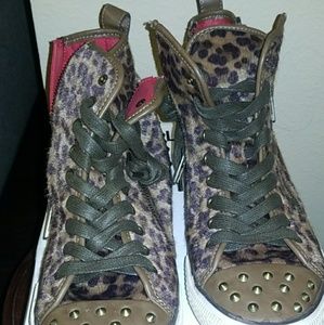 Aldo leapord print tennis shoe